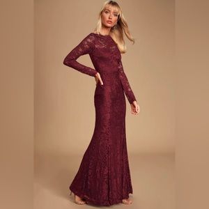 Worn (ONCE) Lulus Maxi Lace Dress